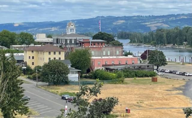 Columbia River Cliff House Guest house *